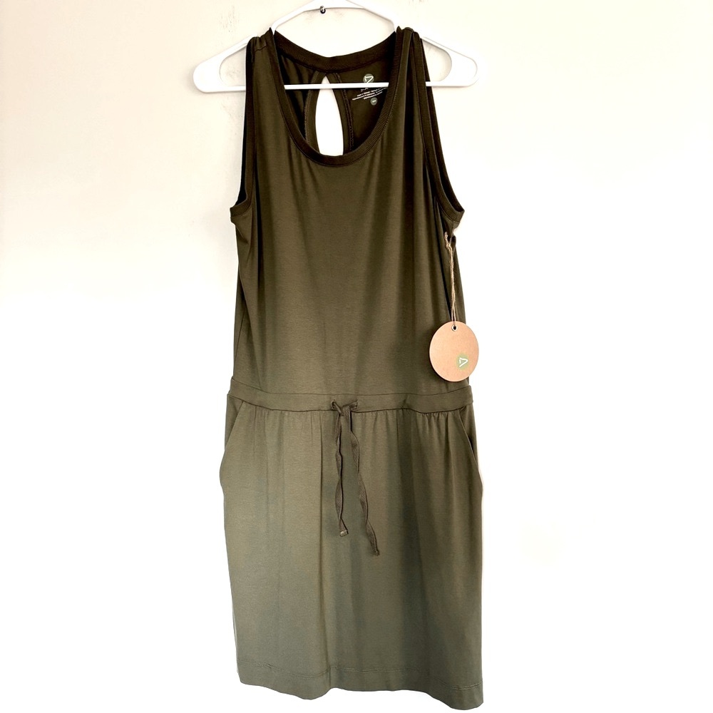 Dakini NWT dropped Waist Rayon Dress